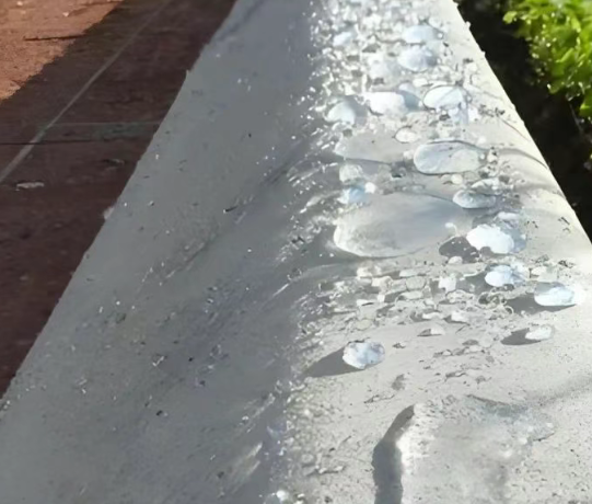 康巴什硅烷浸渍涂料在混凝土保护中的应用